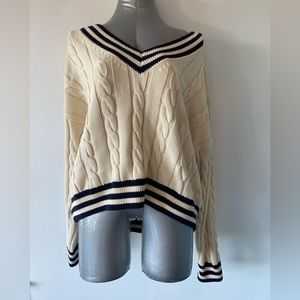 GAP sweater